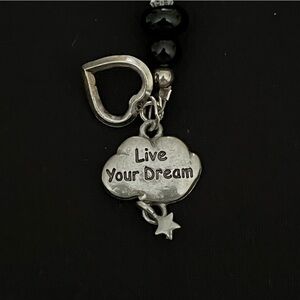 “Live Your Dream” Beaded Bracelet